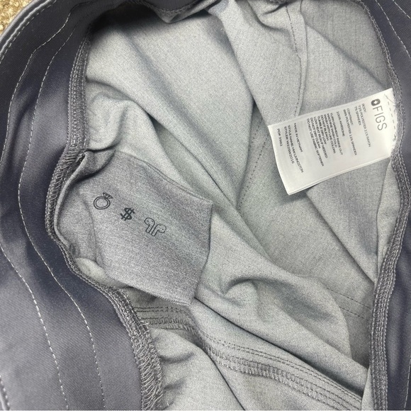 FIGS Womens Stretch Technical Gray Graphite Livingston Basic Pants Scrubs S - Picture 9 of 10